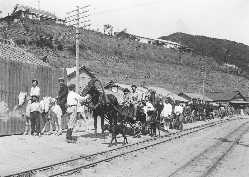 Обоз Ю.М. Янковского въезжает в Сейсин. 1922 г